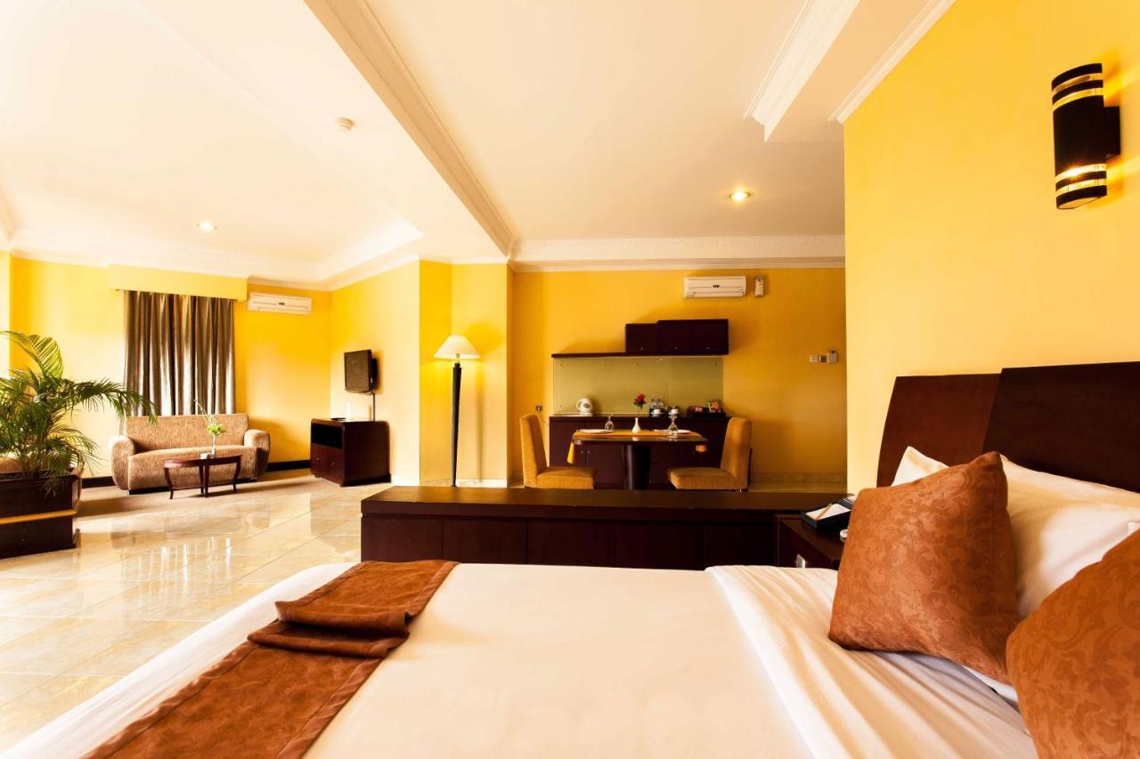 Aston Niu Manokwari Hotel & Conference Center Exterior photo