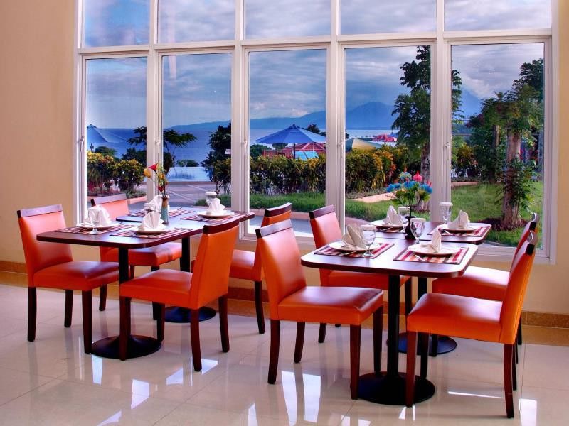 Aston Niu Manokwari Hotel & Conference Center Exterior photo