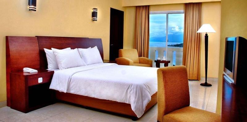 Aston Niu Manokwari Hotel & Conference Center Exterior photo