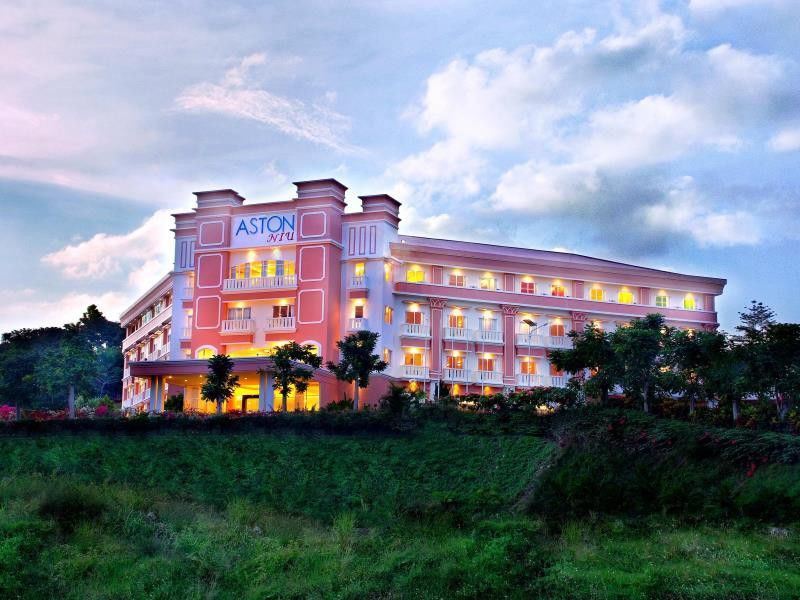 Aston Niu Manokwari Hotel & Conference Center Exterior photo