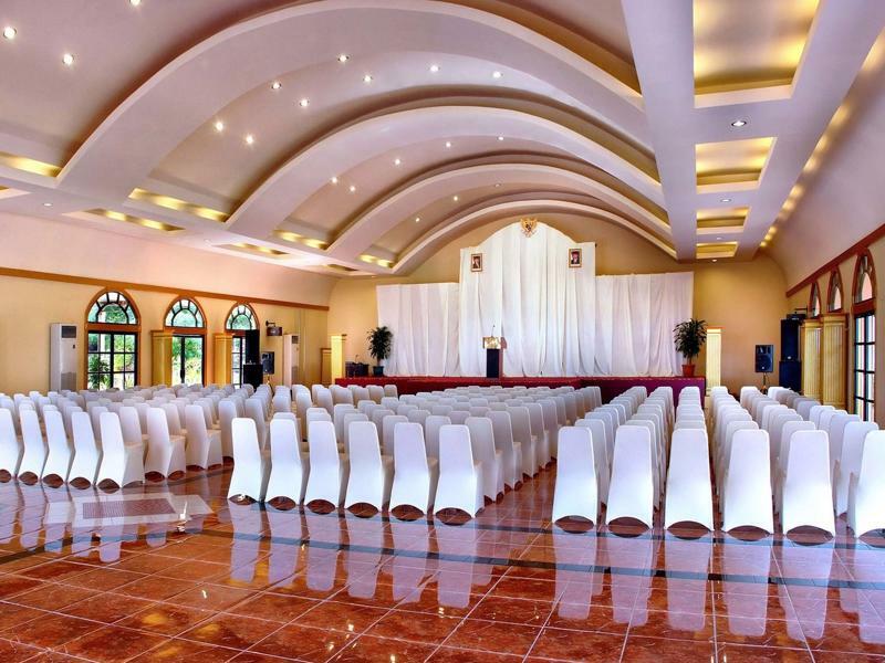 Aston Niu Manokwari Hotel & Conference Center Exterior photo