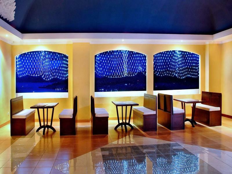 Aston Niu Manokwari Hotel & Conference Center Exterior photo