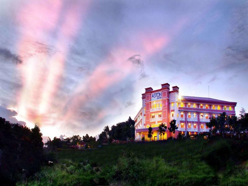 Aston Niu Manokwari Hotel & Conference Center Exterior photo